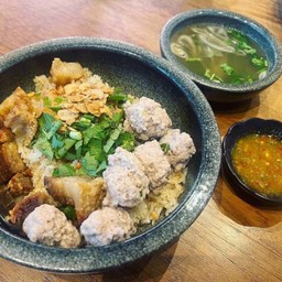 ข้าวต้มแห้งสไตล์ภูเก็ต