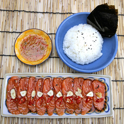 M55 ชุดเเซลมอนดองซีอิ๊ว 10 ชิ้น