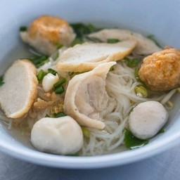 ก๋วยเตี๋ยวหมูพิเศษ.