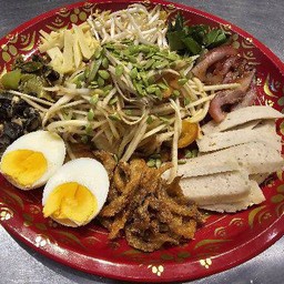 ตำถาด รสแซ่บ