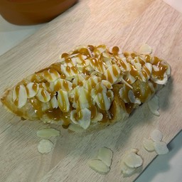 CARAMEL ALMOND