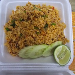 ข้าวผัดต้มยำ