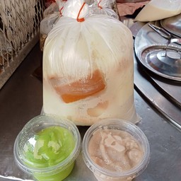 ขนมปัง สังขยาใบเตย