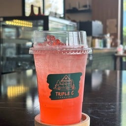 Tripple C Campsite & Cafe เชียงราย