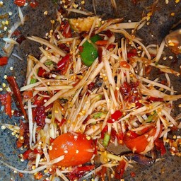 ตำปลาร้าพริกแห้ง