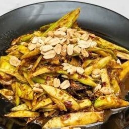 ตำมะม่วงปลาแห้ง