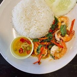 ข้าวกระเพรากุ้ง