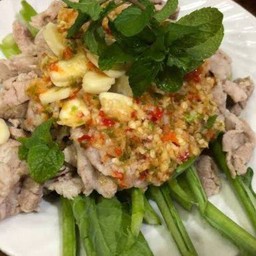 หมูมะนาว