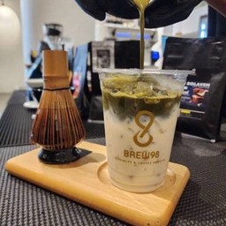 Matcha Latte (มัทฉะลาเต้)