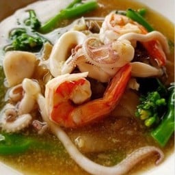ก๋วยเตี๋ยวราดหน้าทะเล [เล็ก]