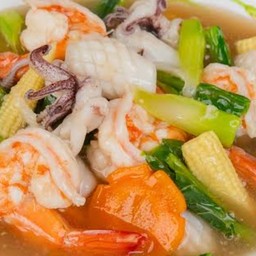 ลาดหน้าทะเลเส้นใหญ่