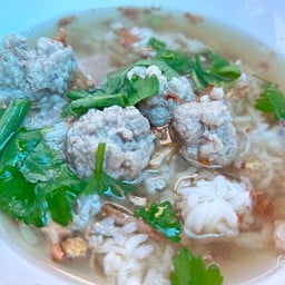 ตู้วหู้วว !! เครื่องดื่ม ซอยวัดลาดปลาดุก