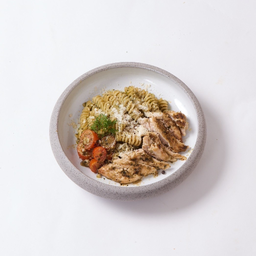 ฟูซิลี่เพสโตซอสไก่