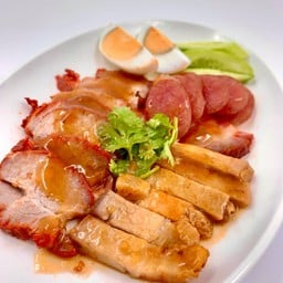 หมูแดง+หมูกรอบสับ