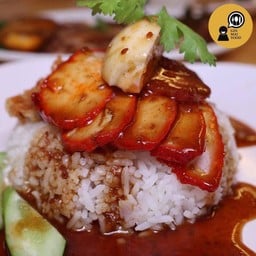 ข้าวหมูแดง