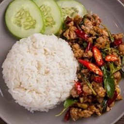 ข้าวผัดกะเพราหมูสับ