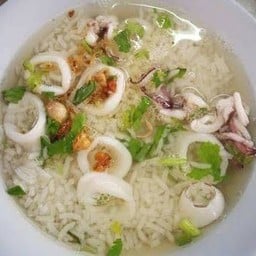 ข้าวต้มปลาหมึก