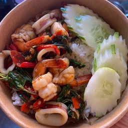 ข้าวกะเพราทะเล