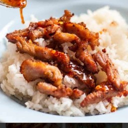 ข้าวหมูทอดน้ำจิ้มแจ่ว