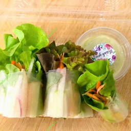 สลัดโรลผักผลไม้