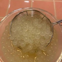 มุกป๊อปลิ้นจี่