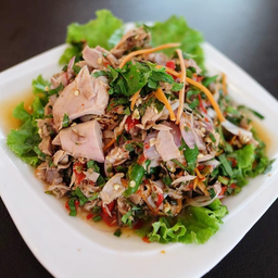 ยำปลาทูน่า