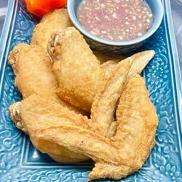 ปีกไก่ทอด