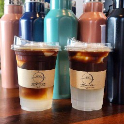 กาแฟน้ำมะพร้าว