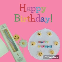 21.ดอกเดซี่สีขาวตัวอักษรหลากสี