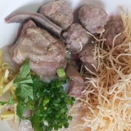 [อร่อยซ่ากับโค้ก] โจ๊กรวม แห้ง+หมี่กรอบ(หมู+ซี่โครงอ่อน+ตับ) +  โค้ก ออริจินัล (กระป๋อง) 