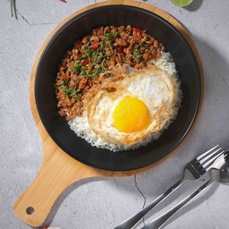 กะเพราหมูสับ