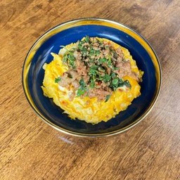 ผัดกะเพราเบิ้ลหมู