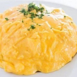 ข้าวไข่ข้น