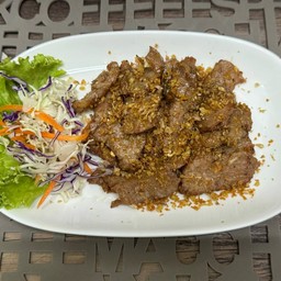 เนื้อทอดกระเทียมพริกไทย