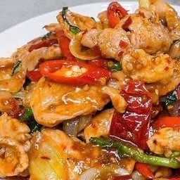 ผัดพริกเผาไก่