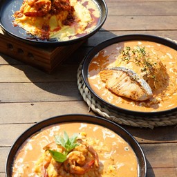 ข้าวไข่ข้นครีมสไปซี่มันกุ้งเบค่อนไข่กุ้ง