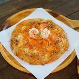 เบบี้พิซซ่าสไปซี่มันกุ้งและกุ้ง