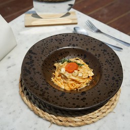 สปาเกตตี้คาโบนาร่าไข่เค็ม