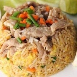 ข้าวผัดหมู