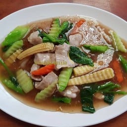 ราดหน้า อร่อย