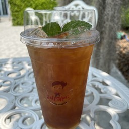 ชาพีชเย็น