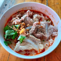 ข้าวต้มกระดูกอ่อน ต้มยำ