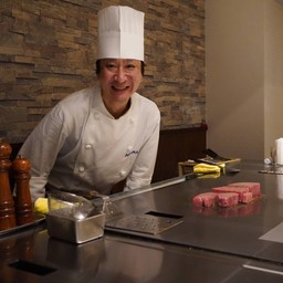 เซอารมณ์​ดี พูดภาษาอังกฤษ​เก่ง