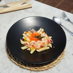 สปาเกตตี้คาโบนาร่ากุ้งไข่กุ้ง