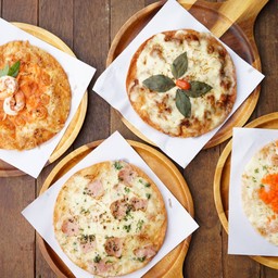 เบบี้พิซซ่าคาโบนาร่ากุ้งและไข่กุ้ง