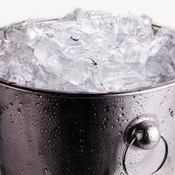 น้ำแข็ง