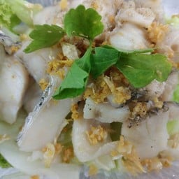 ลวกจิ้มเนื้อปลา