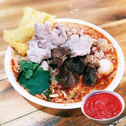 โฟยำหมูรวม