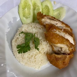 แดง-เด ข้าวมันไก่ สาขา ดินแดง
