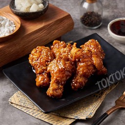 ไก่ทอดเกาหลีราดชีส